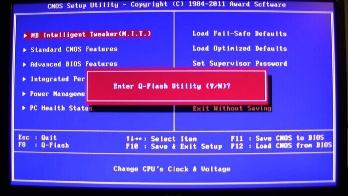 Selecteer Q-flash om de bios bij te werken